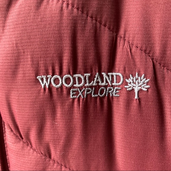 Maroon puffer jacket by Woodland with fur detailing - Picture 2 of 3
